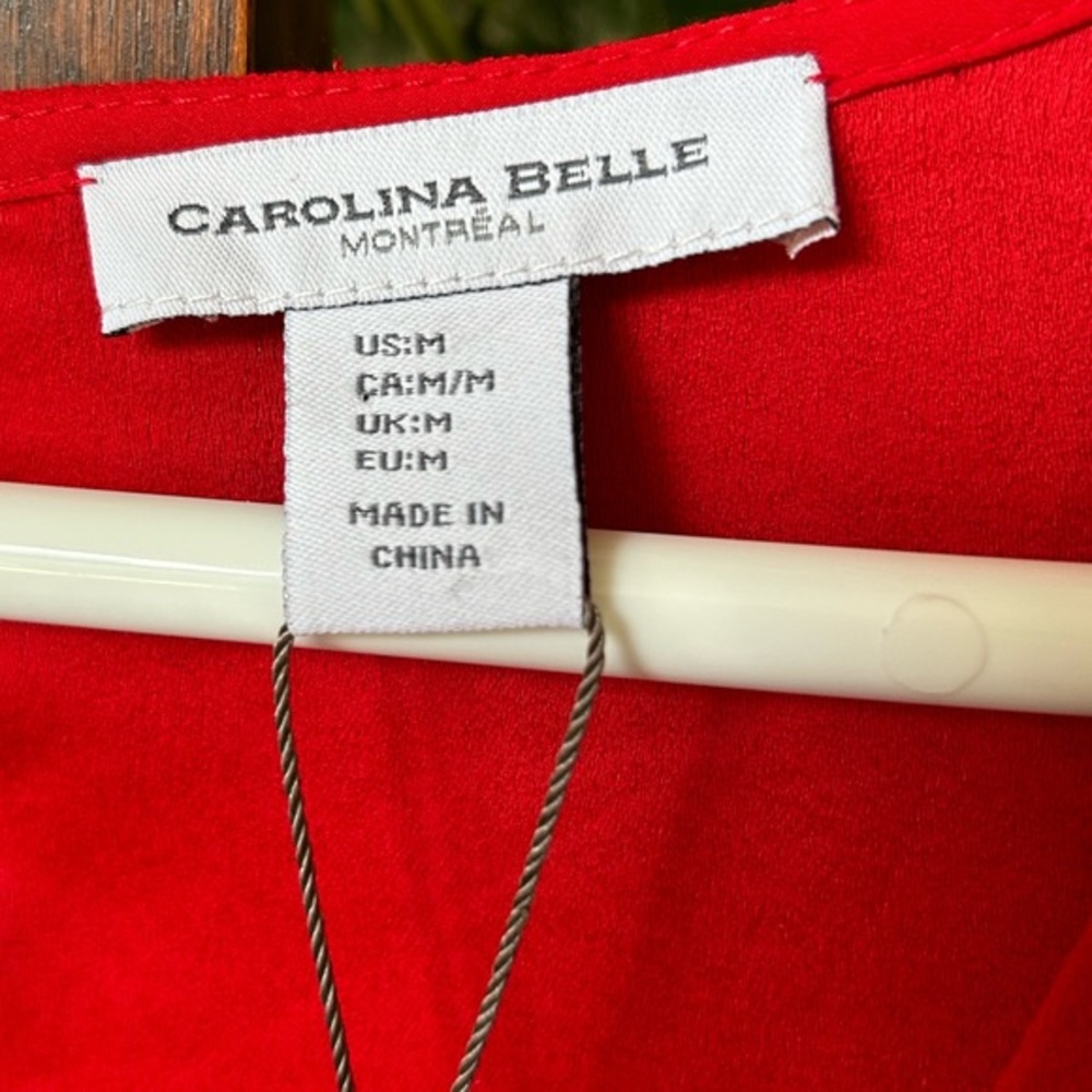 NWT Carolina Belle Montreal Long Sleeve V-Neck Red Holiday/Christmas Blouse M - Picture 4 of 5